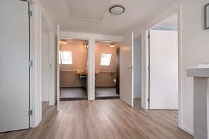 Villa | Bathroom - Group House in Lemele Near Heuvelrug (Lemele)