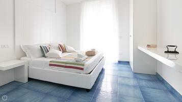 2 chambres, fer et planche Ă repasser, Wi-Fi gratuit, draps fournis