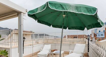 Alluring Holiday Home in Giardini Naxos near Sea Beach
