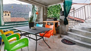 Apartment | Balcony - Hill View Apartment in Mošćenička Draga near Sea Beach (Moscenicka Draga)