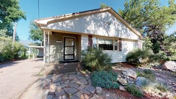House | Exterior