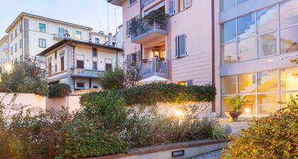 Colorful Boccaccio Apartment