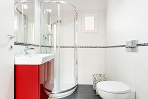Bathroom - Piazza Alberti Apartment with Terrace (Florence)