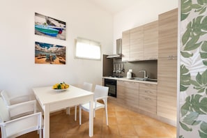 Apartment, 2 Bedrooms | Private kitchen | Fridge, oven, stovetop, espresso maker
