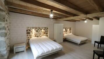 4 chambres, fer et planche Ă repasser, lit parapluie, Wi-Fi gratuit