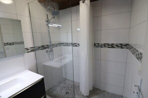 تجهيزات دش، مجففات شعر