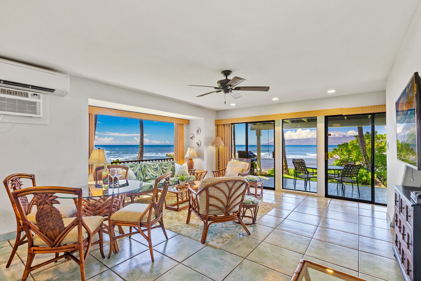 Smart TV, DVD player, stereo