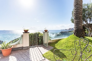 Apartment, 3 Bedrooms | Terrace/patio