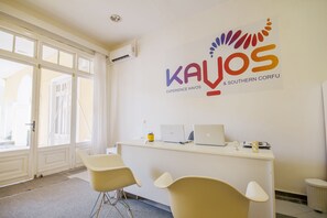 Lobby - Olive Grove Beachfront (Kavos)