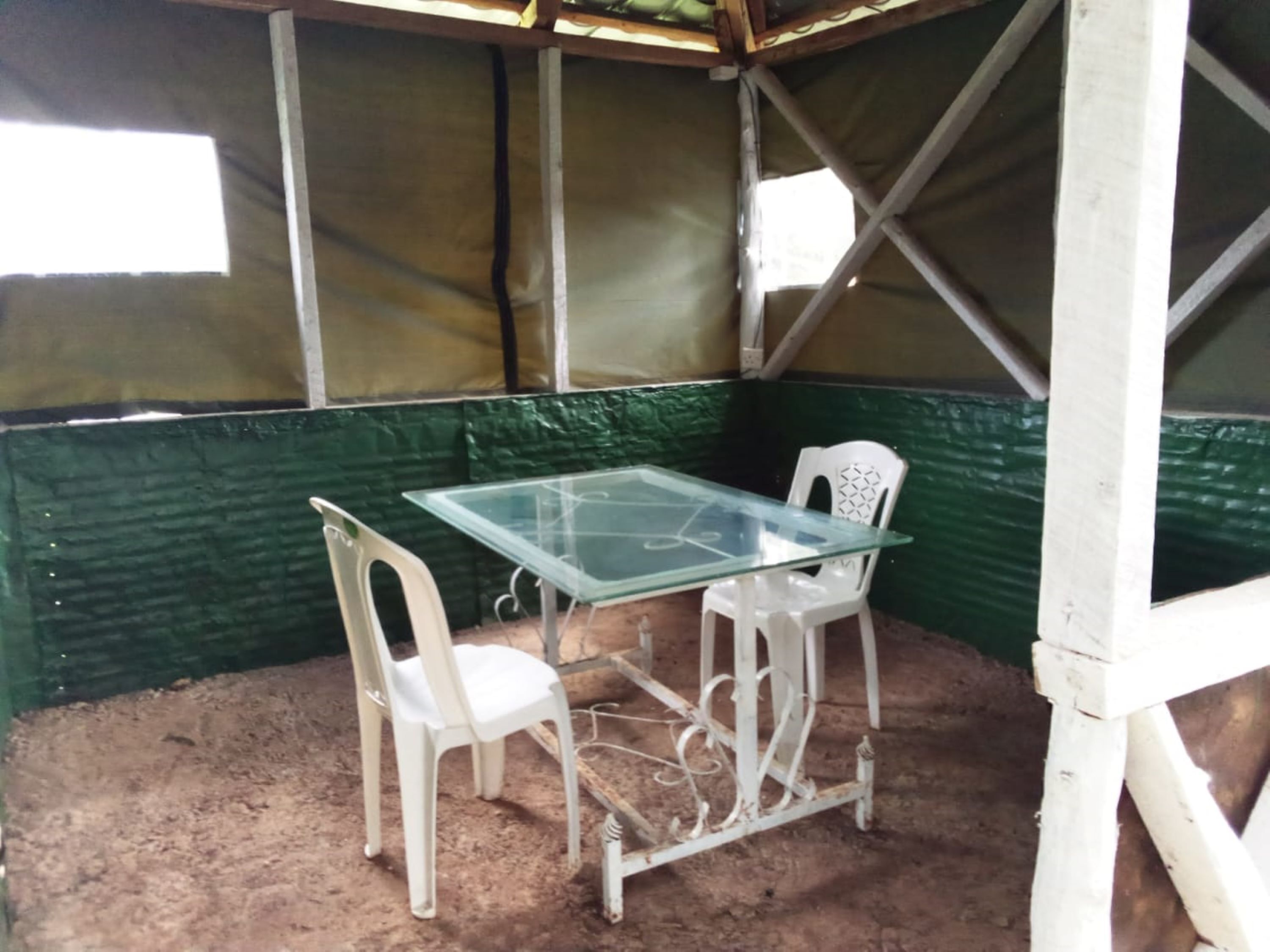 Desayuno continental gratuito y diario