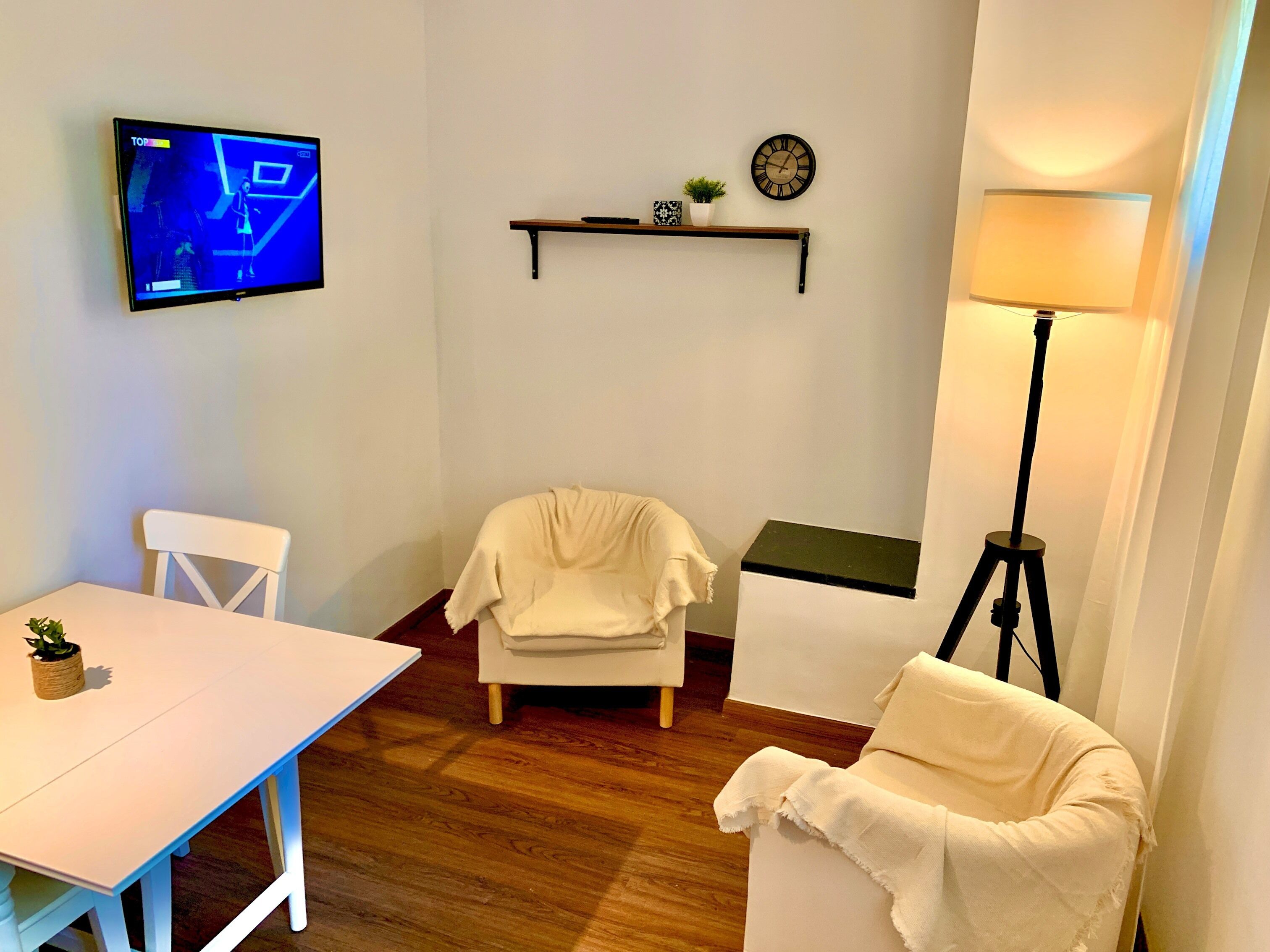 RUBIS APPARTEMENT - One Bedroom Apartment, Sleeps 2