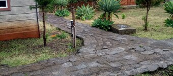 Mwaki-Mugi Hotel & Campsite