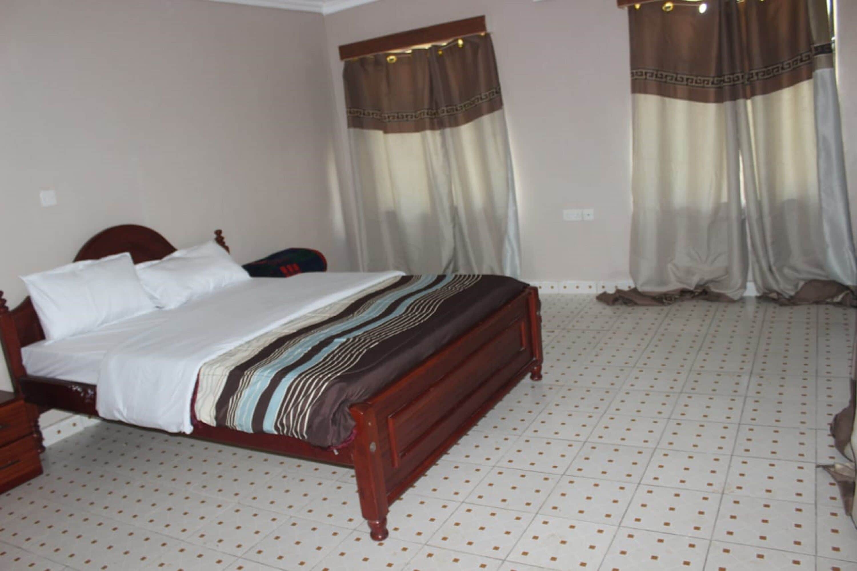 Phòng Tiêu chuẩn | Bàn, truy cập Internet không dây miễn phí, bộ trải giường 