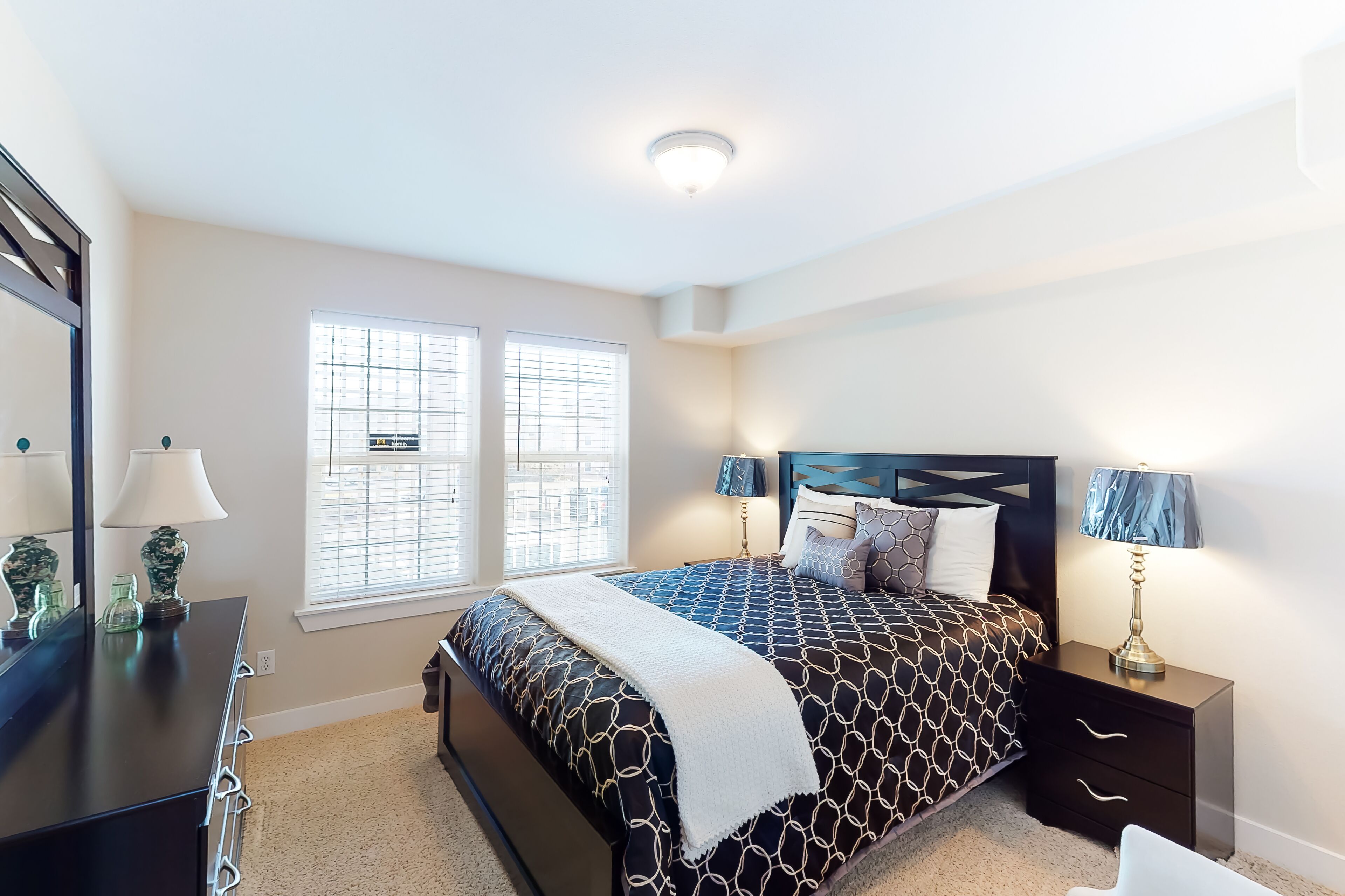 2 makuuhuonetta, työpöytä, silitysrauta/-lauta, Wi-Fi