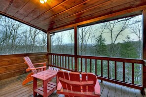 Cabane, 3 chambres | Balcon