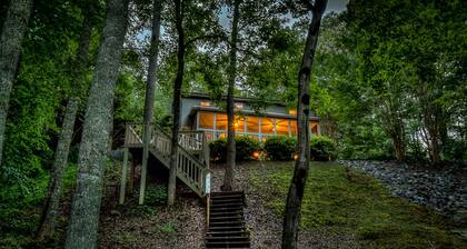 Firefly Lake House by Escape to Blue Ridge