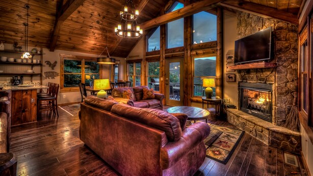 Cabin, 3 Bedrooms | Living room