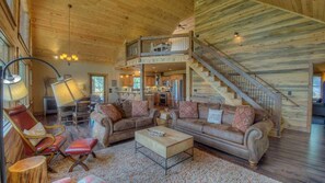 Hytte, 3 soverom | Oppholdsrom | TV