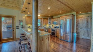 Hytte, 3 soverom | Eget kjøkken | Kjøleskap, mikrobølgeovn, kokeplater og oppvaskmaskin