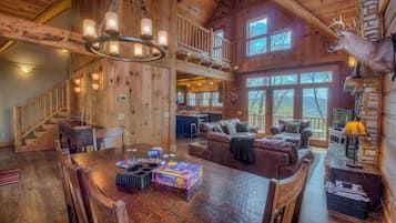 Cabana, 5 quartos | Sala de estar | TV