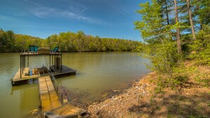 Cabin, 4 Bedrooms | Lake