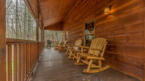 Cabin, 2 Bedrooms | Balcony