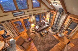 Cabin, 1 Bedroom | Living room | TV