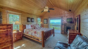 Huisje, 3 slaapkamers | 3 slaapkamers, een strijkplank/strijkijzer, gratis wifi, beddengoed