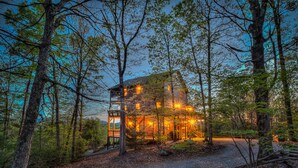 Cabin, 3 Bedrooms | Exterior