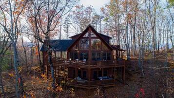 Cabin, 3 Bedrooms | Exterior