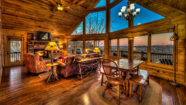 Cabin, 3 Bedrooms | Living room | TV