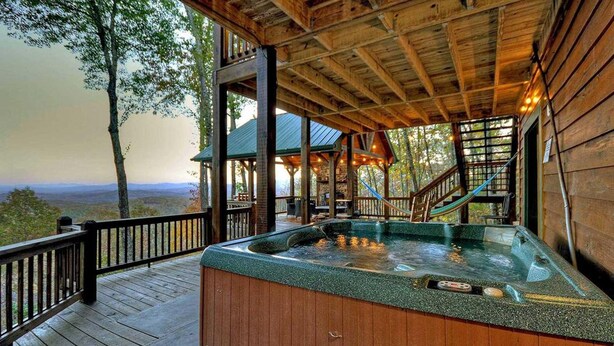 Bồn tắm spa ngoài trời
