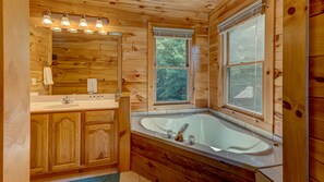 Bathroom - Bear Hug by Escape to Blue Ridge (Morganton)