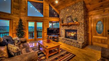 Cabin, 3 Bedrooms | Living room | TV