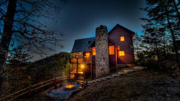 Cabin, 3 Bedrooms | Exterior