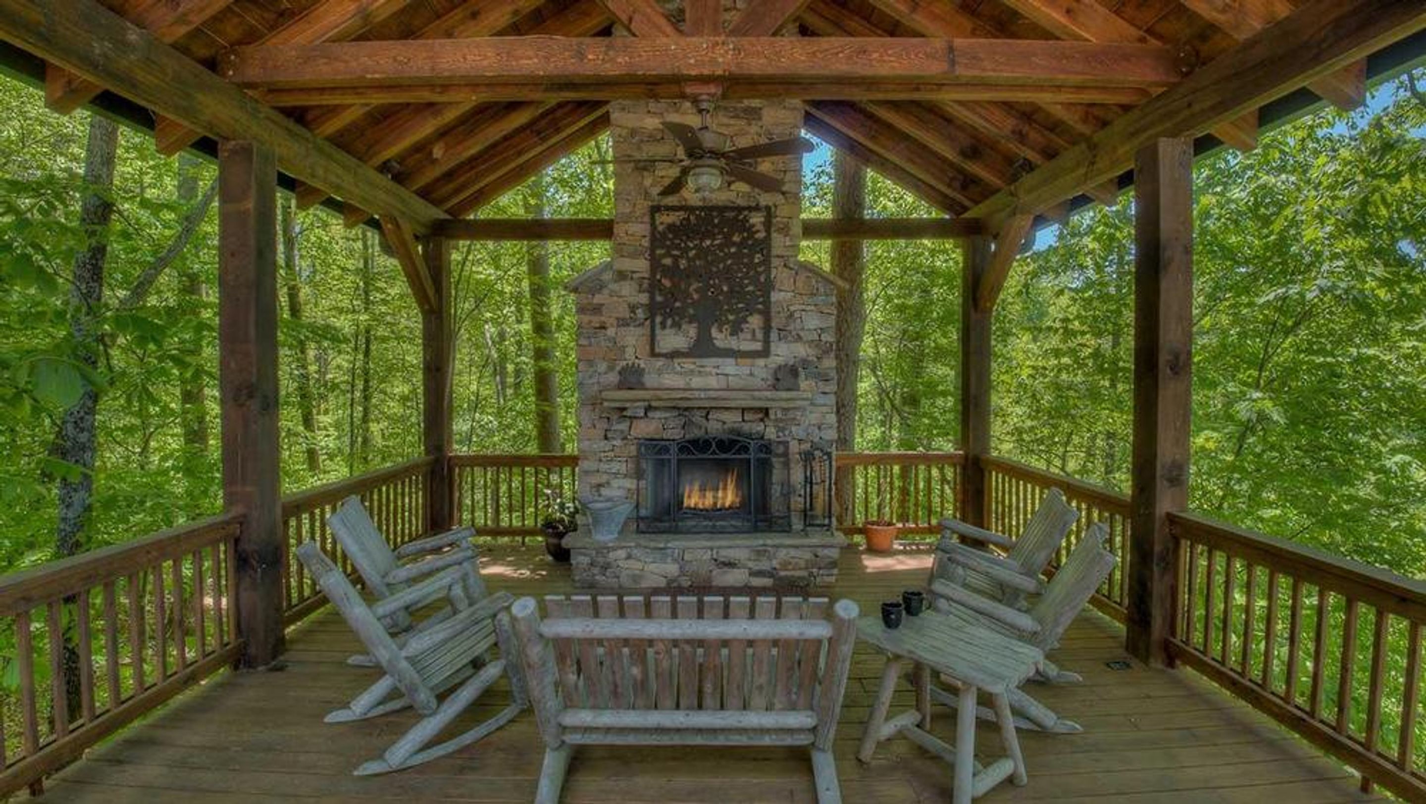Cabin, 4 Bedrooms | Terrace/patio