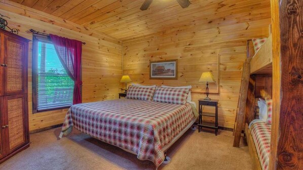 Cabin, 4 Bedrooms | 4 bedrooms, iron/ironing board, free WiFi, bed sheets