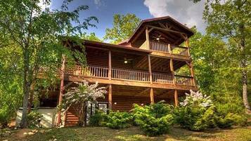 كابينة - ٣ غرف نوم | المنشأة من الخارج