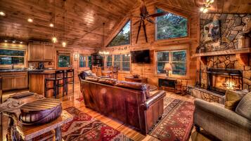 Cabin, 3 Bedrooms | Living room | TV
