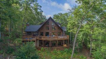 Cabin, 4 Bedrooms | Exterior