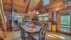 Cabin, 2 Bedrooms | Dining