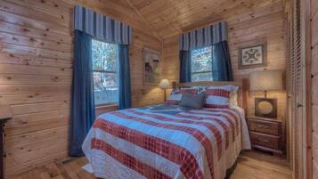 Cabin, 2 Bedrooms | 2 bedrooms, iron/ironing board, free WiFi, bed sheets