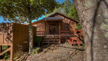 Cabin, 2 Bedrooms | Exterior