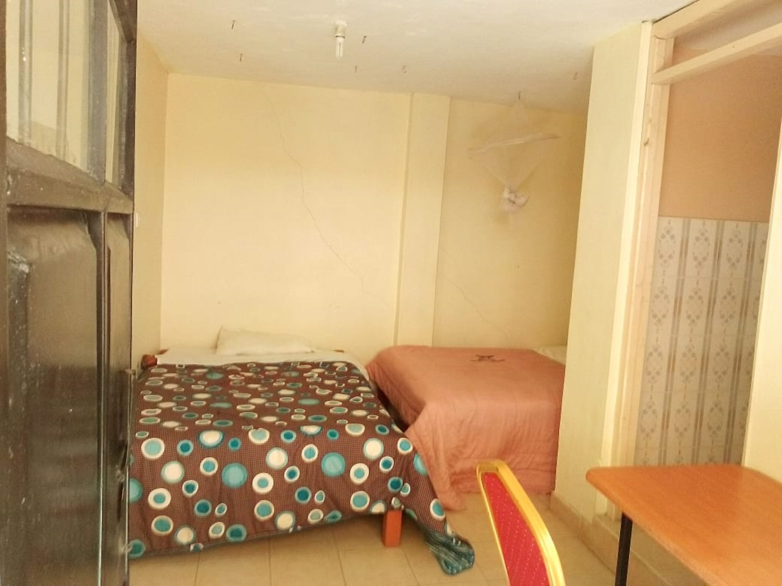 twin room | 1 bedroom, desk, free wifi, bed sheets