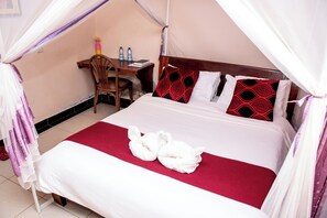 Chambre simple Standard | Bureau, accĂšs au Wi-Fi (inclus), literie fournie