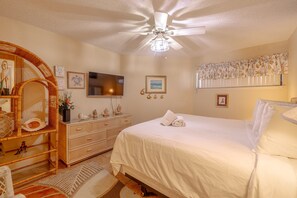 2 bedrooms, iron/ironing board, free WiFi, bed sheets