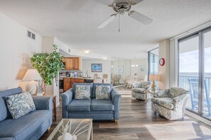 Smart TV - AquaVista 604-E + Beachfront (Panama City Beach)