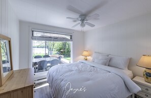 4 bedrooms, free WiFi, bed sheets