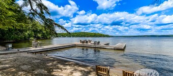 Rosseau Beachfront Cottage! Sunrises & Sunsets! Sleeps 15! MUST SEE!