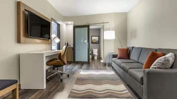 Suite, 1 King Bed
